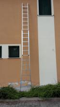 Scala componibile in alluminio 2 rampe 12 gradini a sfilo