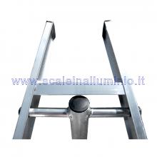 Scala conica 3 piedi con terminale a punta per Agricoltura - 10 gradini