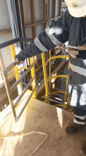 Cancelletti protezione per scale con gabbia