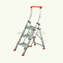 Sgabello in alluminio 3 gradini con vaschetta porta oggetti Sgabello in alluminio 3 gradini con vaschetta porta oggetti