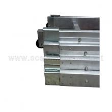 Scala con fune 4 rampe 8 gradini particolare spessore scala Scala con fune 4 rampe 8 gradini particolare spessore scala