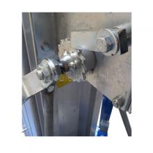 Elevatore a sfilo manuale - particolare argano di sollevaemtno con fune in acciaio