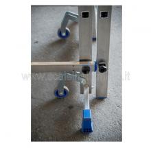 trabattello in alluminio 3 metri altezza particolare ruote trabattello in alluminio 3 metri altezza particolare ruote