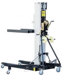 Sollevatore per materiali mod. AML 7.5 metri Sollevatore per materiali mod. AML 7.5 metri